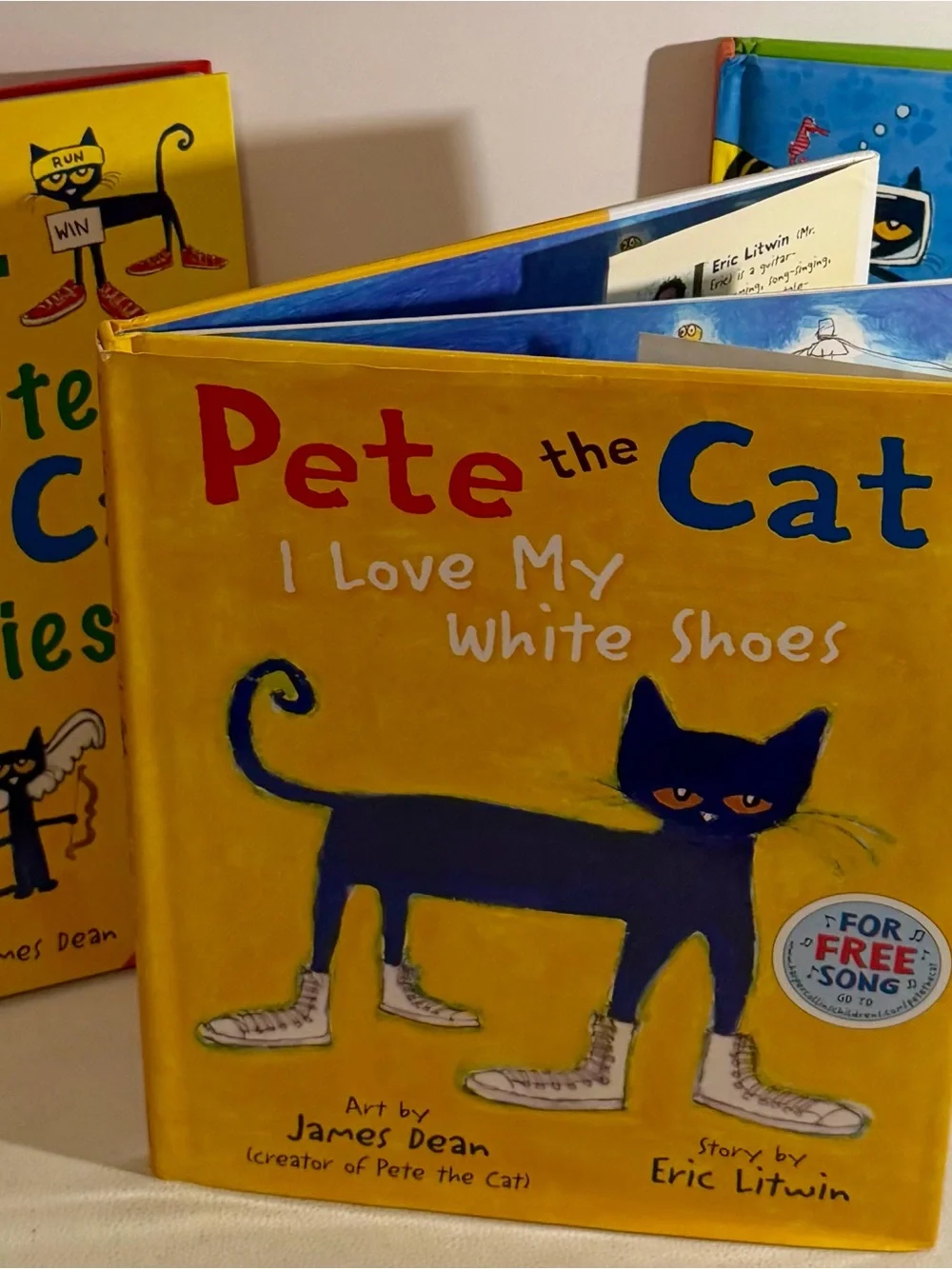 Pete the Cat 3 Hardcover Book Lot 5-Minute Stories I Love My White Shoes Kids